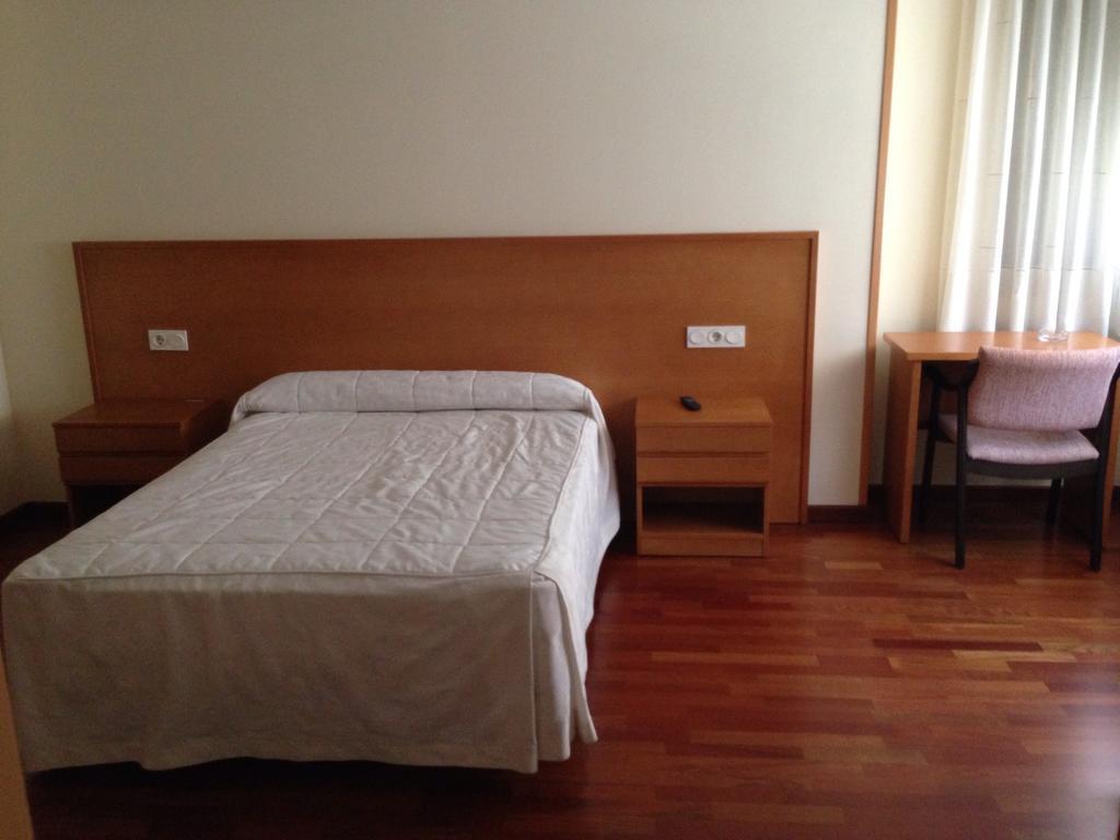 Hostal El Poligono Zamora Rum bild