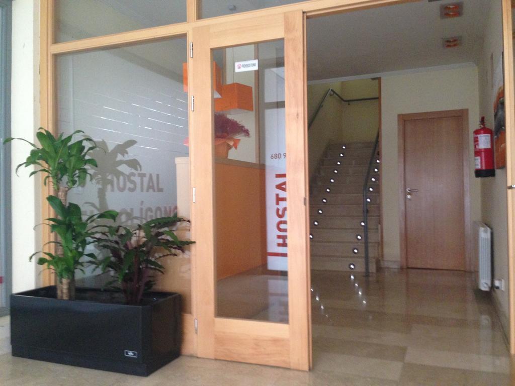 Hostal El Poligono Zamora Exteriör bild